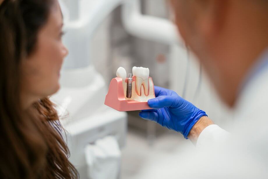 Dental Implant Pain and Recovery: What to Expect